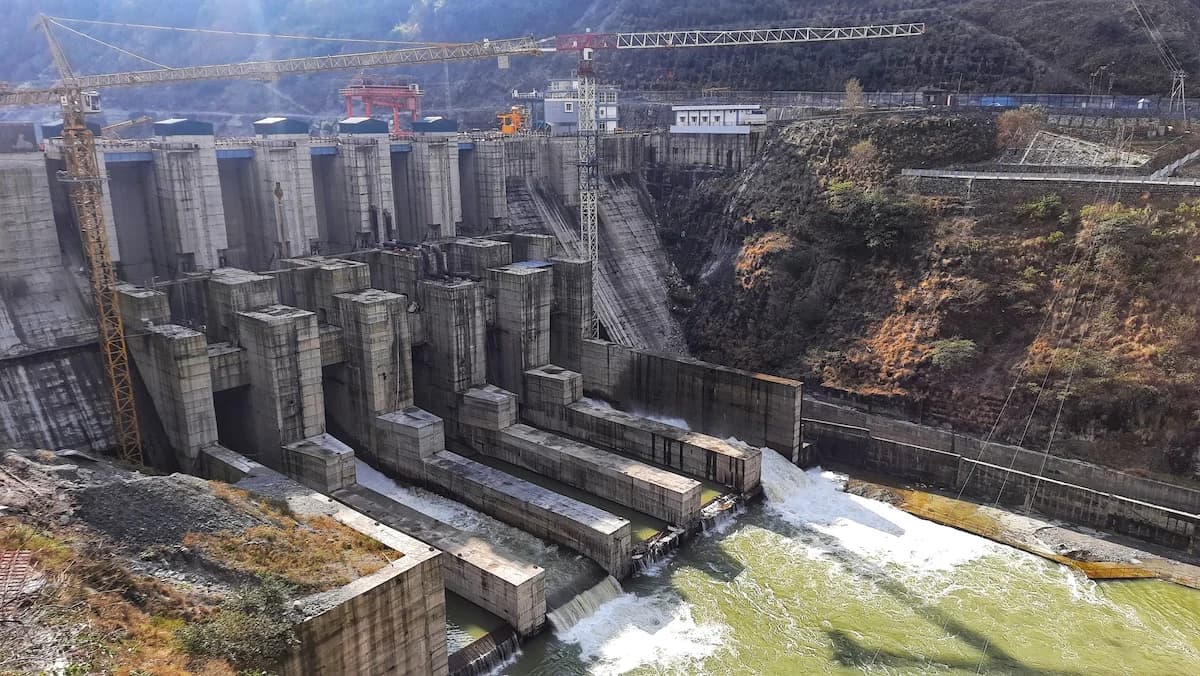Hydroelectric Projects Impact in Ganga
