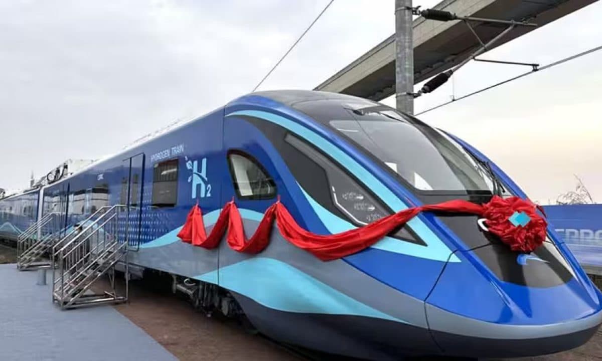 India's First Indigenous Hydrogen Train