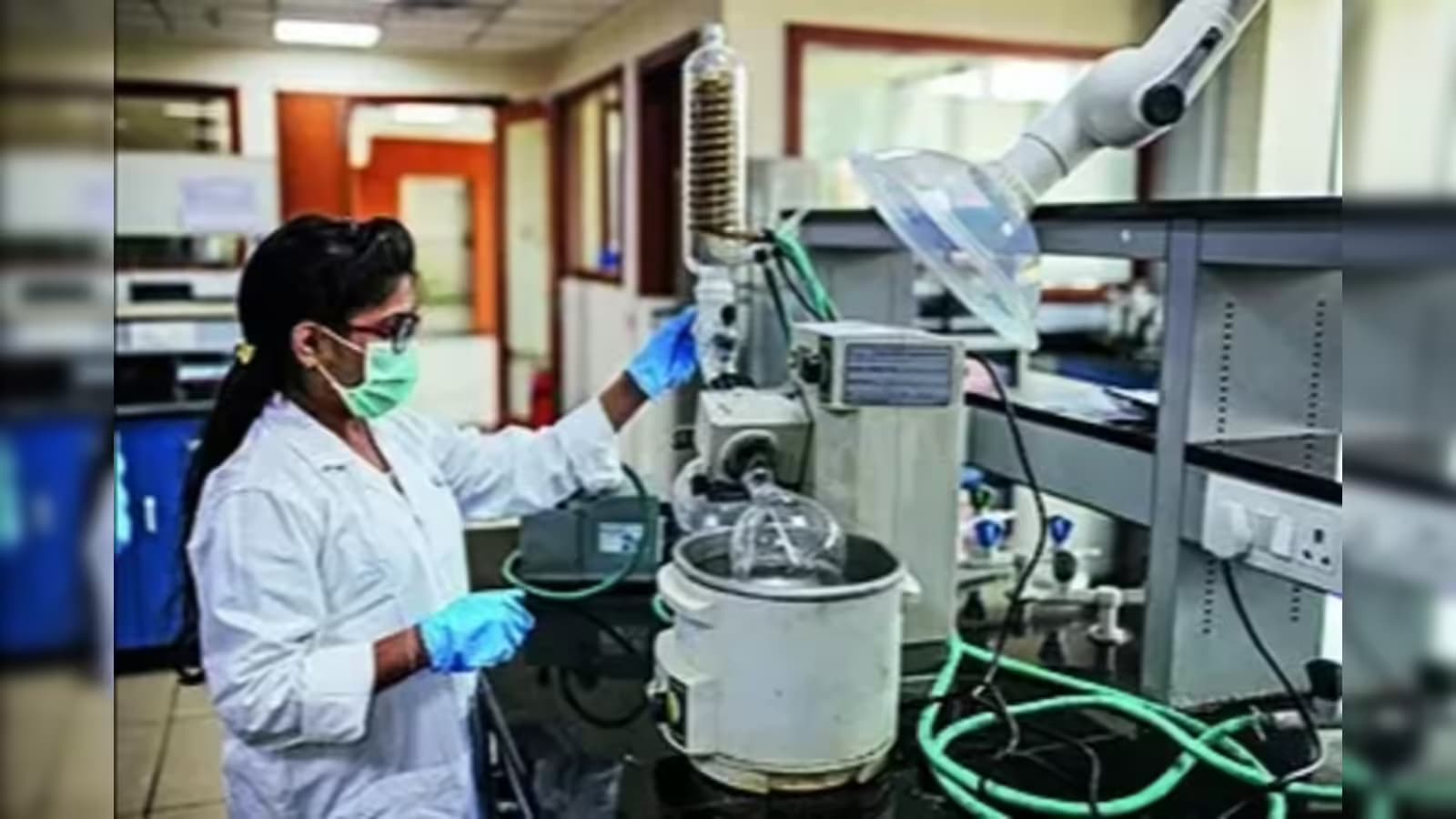 India's Pharma Industry Faces Challenges