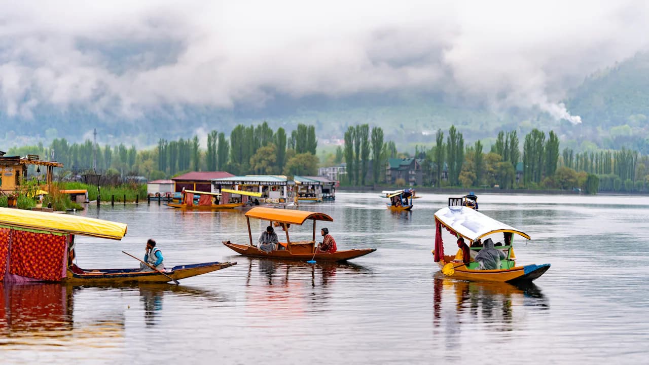 Debate Over Poverty Definition in J&K